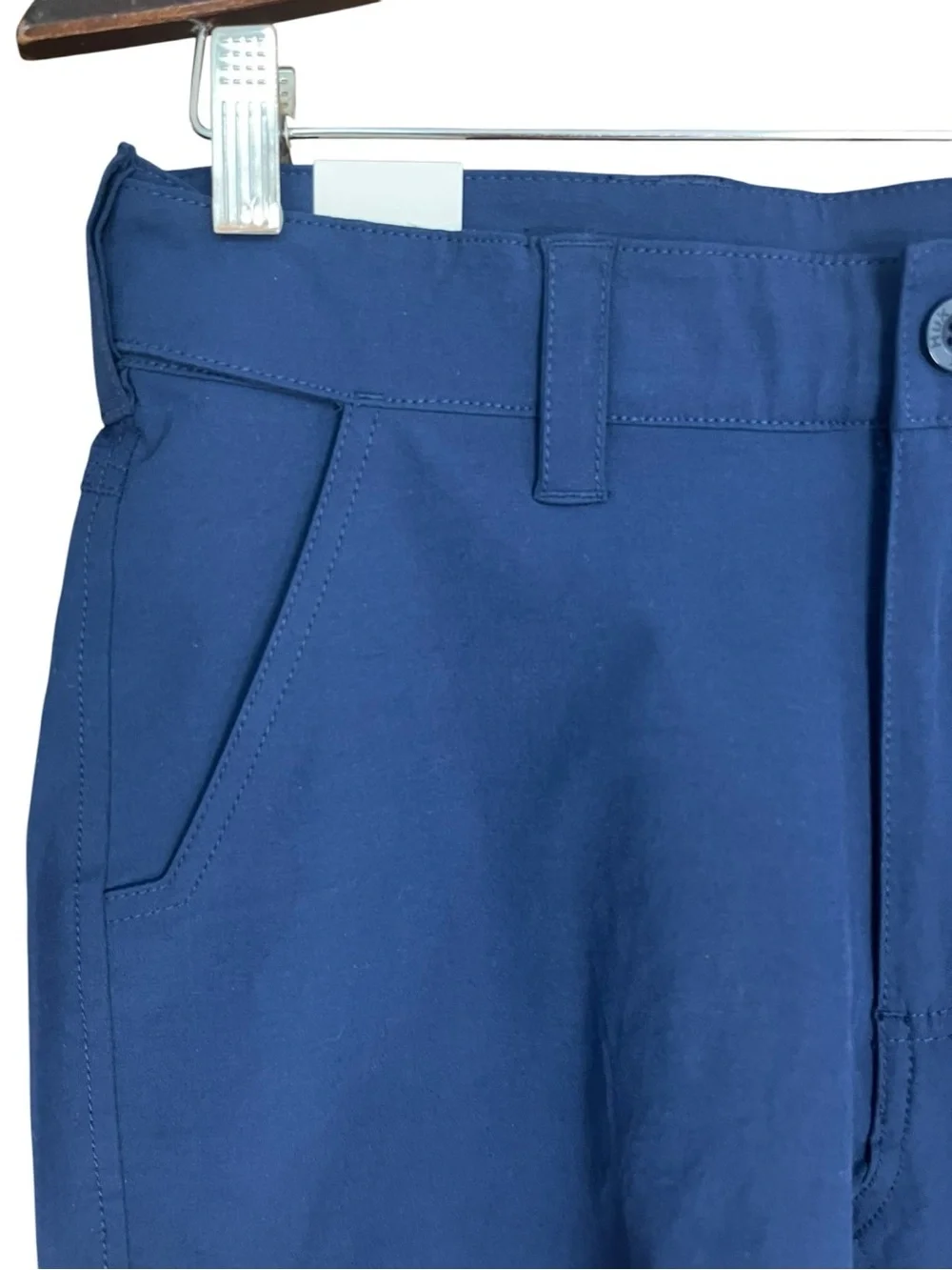 Huk Next Level 7” Fishing Shorts Blue